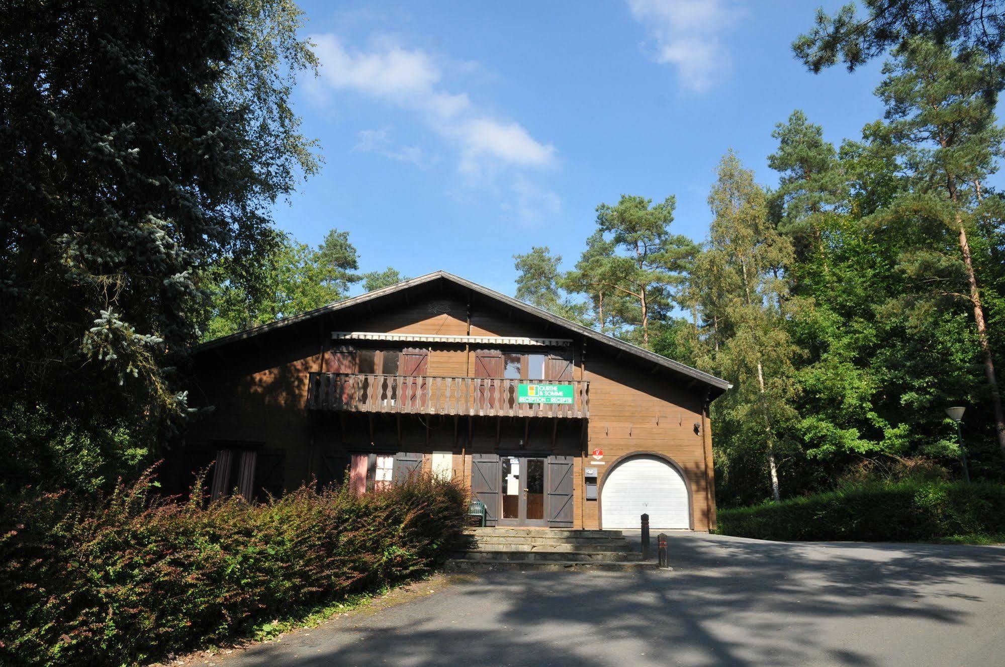 Village De Vacances De Vencimont Vonêche Eksteriør billede