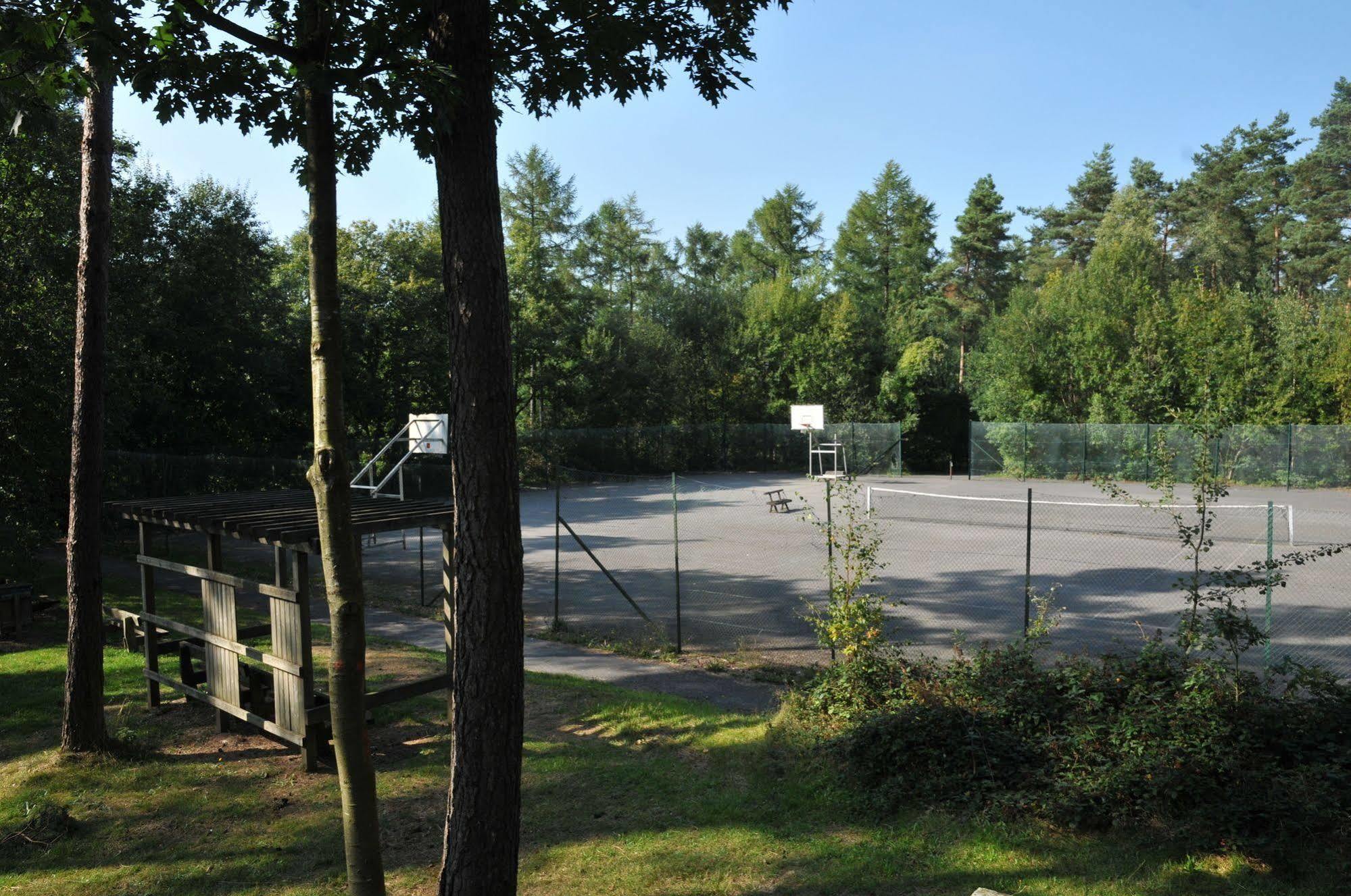Village De Vacances De Vencimont Vonêche Eksteriør billede
